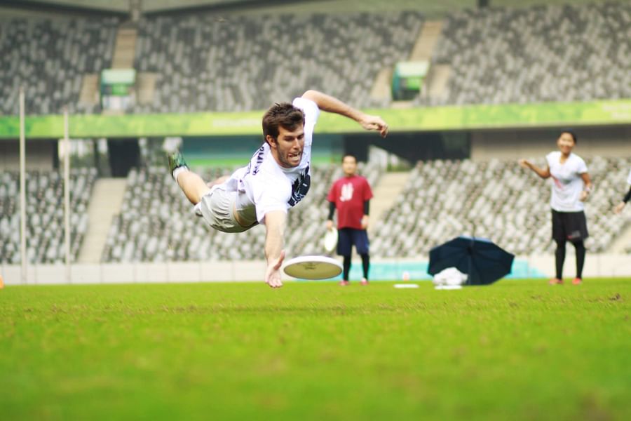 Ultimate Frisbee huck