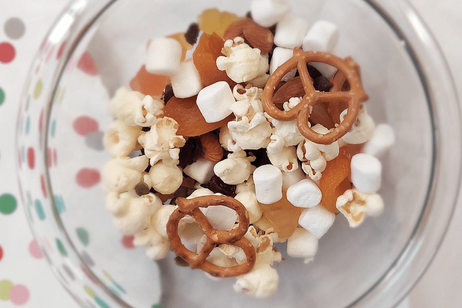 trail mix snack