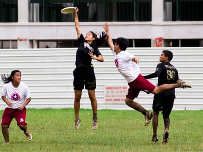 Building Team Chemistry: How to Develop Strong Connections with Your Ultimate Frisbee Teammates