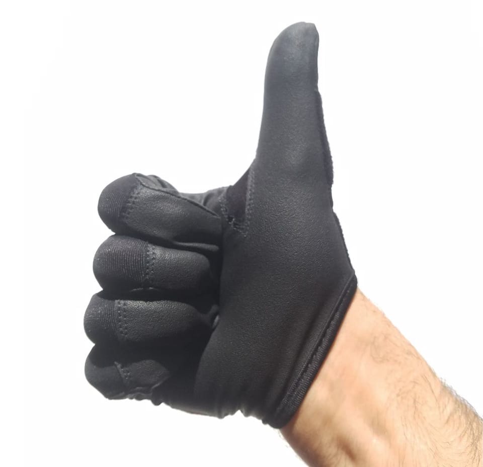 Essential Ultimate Frisbee Equipment: What You Need to Play the Game and How to Choose the Best Gear