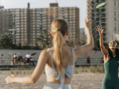 The Ultimate Frisbee Hall of Fame: Celebrating the Sport's Pioneers and Legends